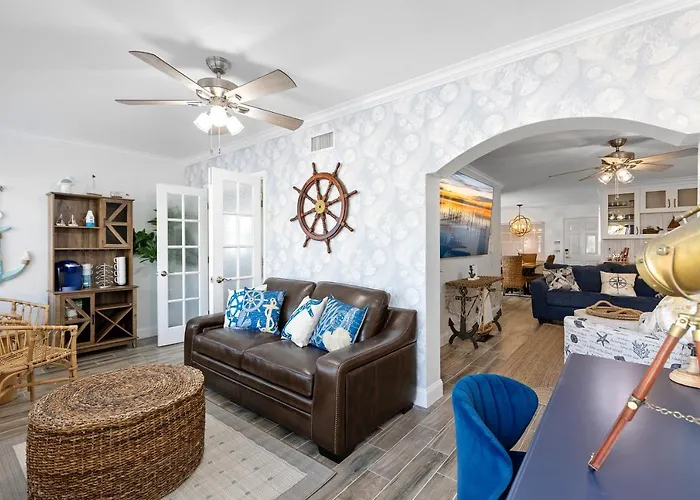 Premier 2bd Waterfront Barefoot